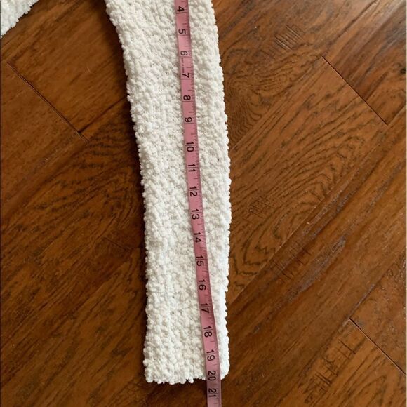 Pink Republic White ‎ Cowl Neck Sweater - Picture 6 of 10